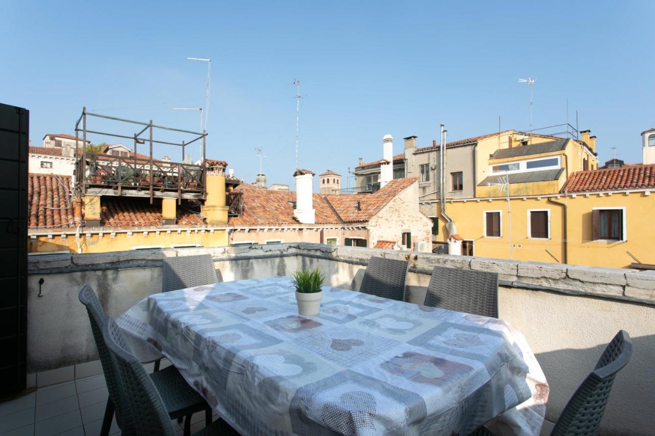 Corte Del Tintor Apartments Венеция Экстерьер фото